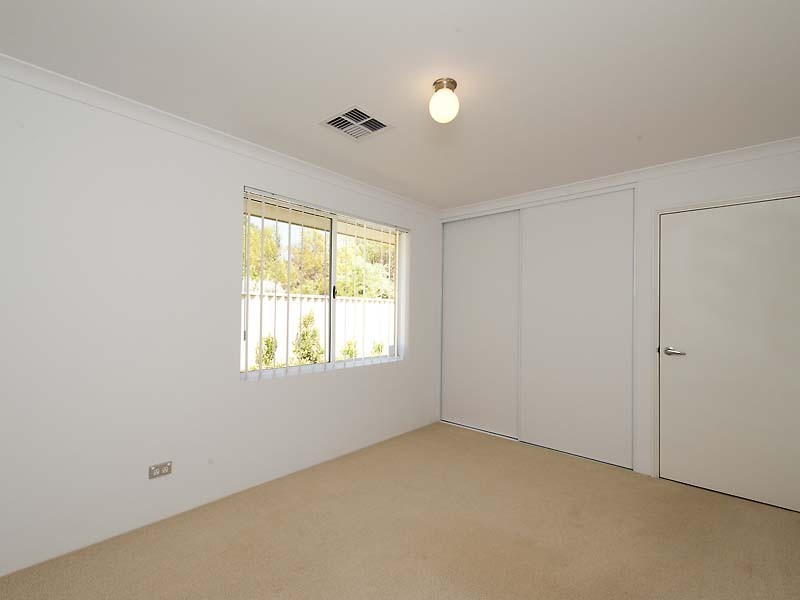 31 CLAREMORRIS PARKWAY, Butler WA 6036