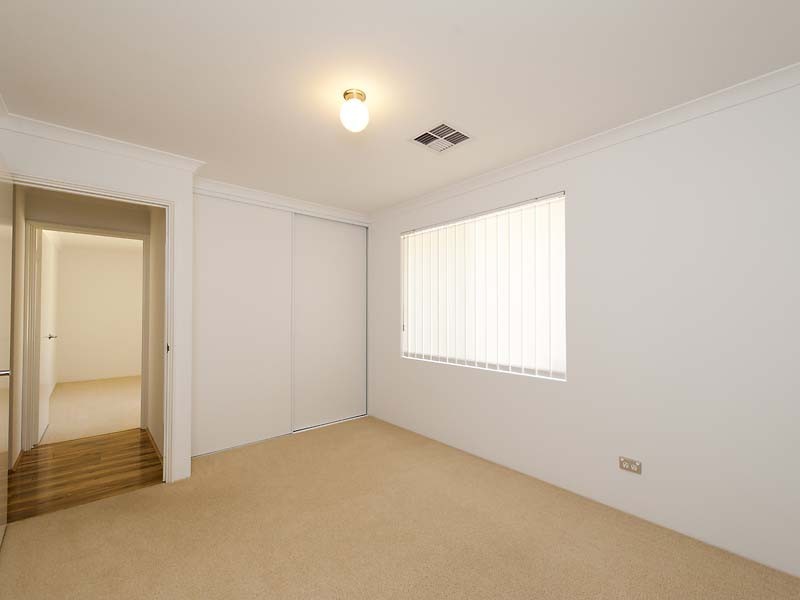 31 CLAREMORRIS PARKWAY, Butler WA 6036