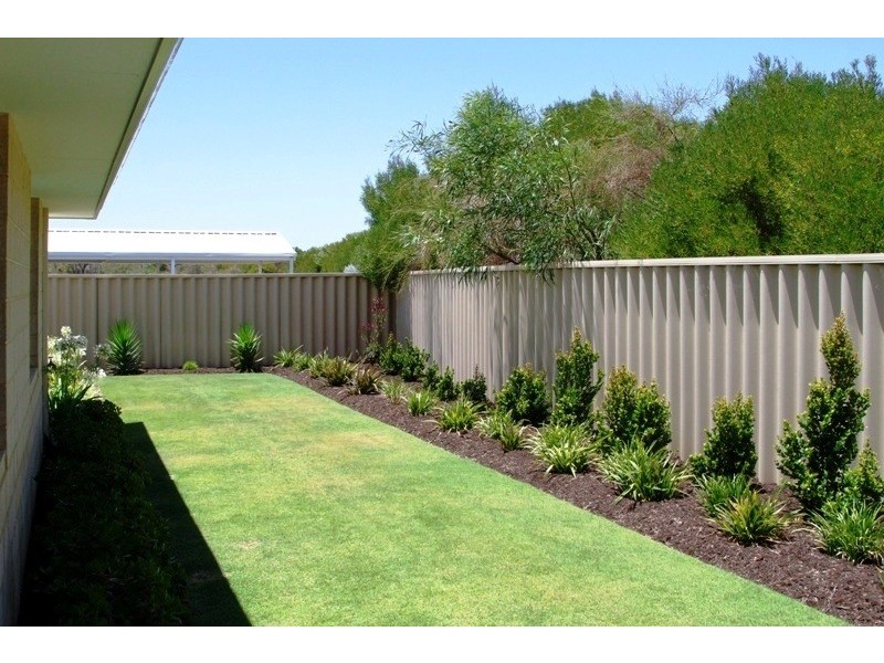 31 CLAREMORRIS PARKWAY, Butler WA 6036