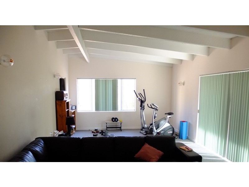 36 Broadway, Embleton WA 6062