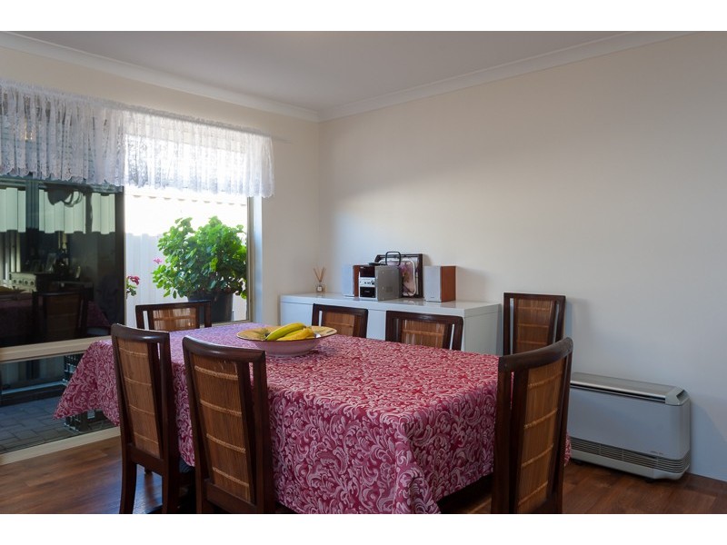 18 Teocote Crescent, Aubin Grove WA 6164