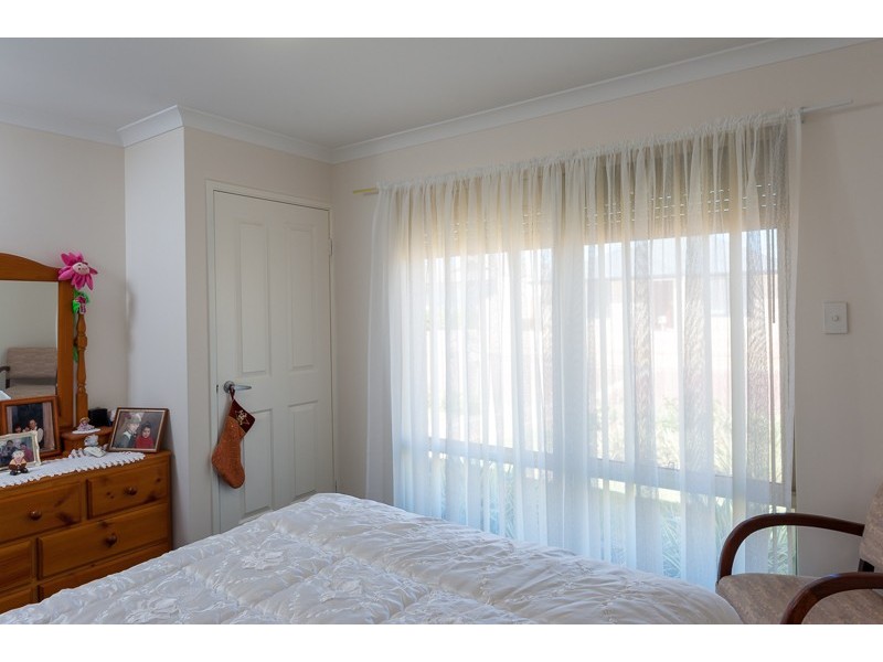 18 Teocote Crescent, Aubin Grove WA 6164