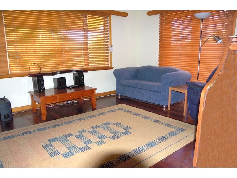 91 Stevens Street, White Gum Valley WA 6162