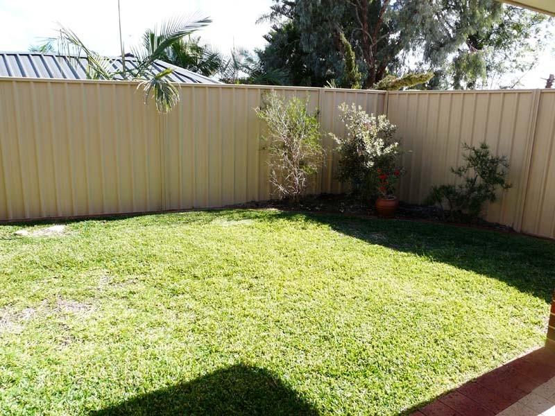 2/47 Edgecumbe Street, Como WA 6152