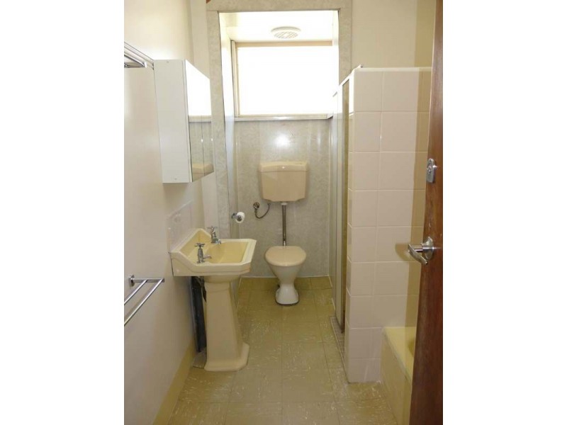 57 Clydesdale St, Como WA 6152
