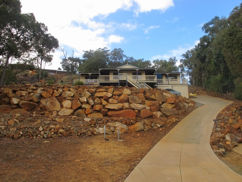 16 Summit View, Mount Richon WA 6112