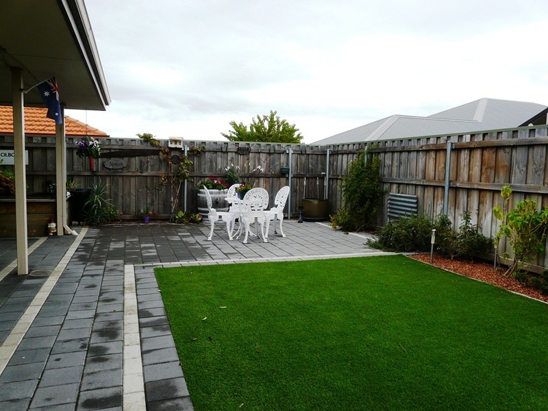 5 Gulf Cove, Ellenbrook WA 6069