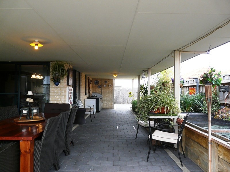 5 Gulf Cove, Ellenbrook WA 6069