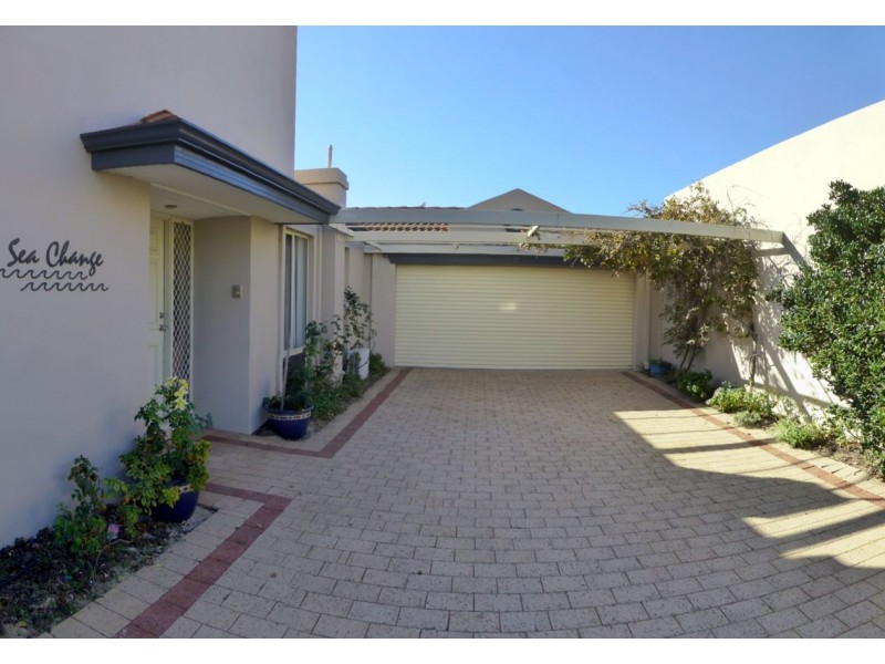 5 Charlotte View, Coogee WA 6166