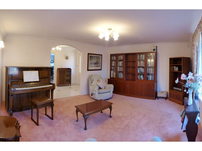 5 Charlotte View, Coogee WA 6166