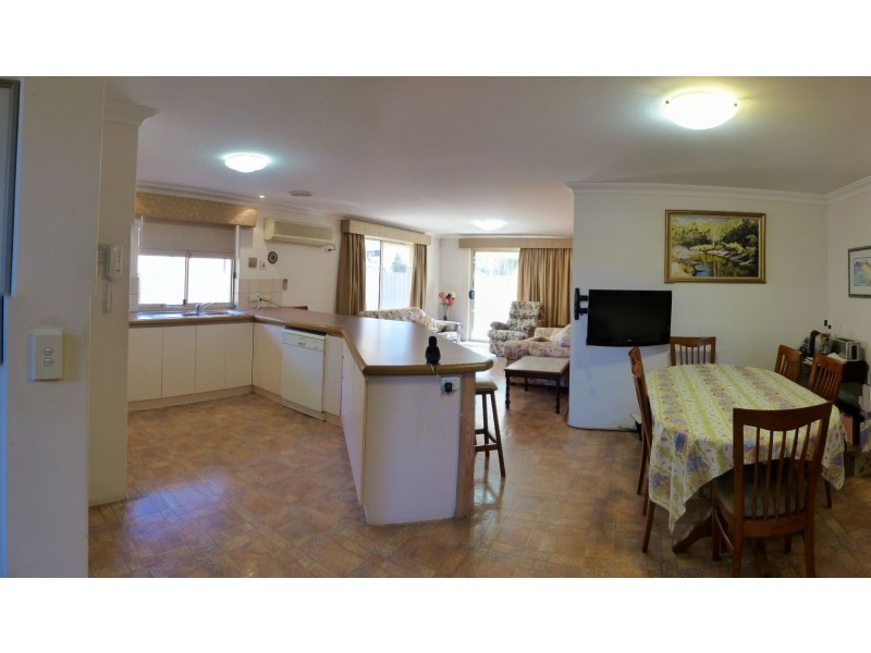 5 Charlotte View, Coogee WA 6166