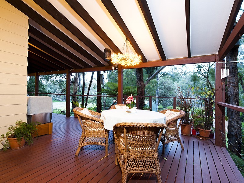 730 Walker Street, Mundaring WA 6073