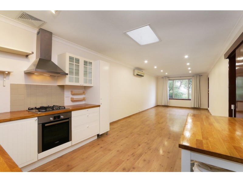 13B Garvey St, Waterford WA 6152