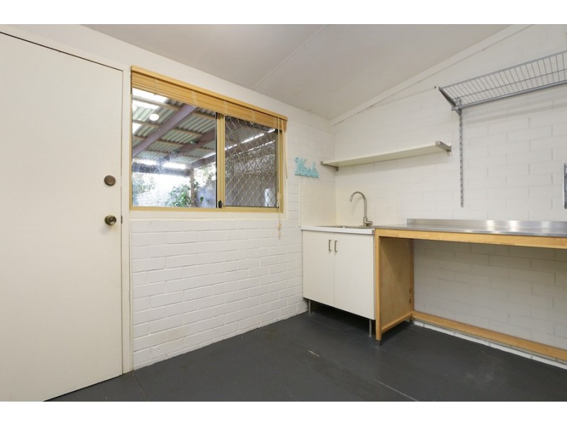 13B Garvey St, Waterford WA 6152