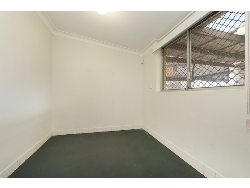 13B Garvey St, Waterford WA 6152