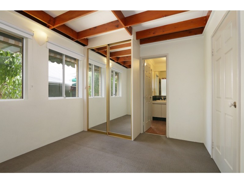 129 A Hampton Road, South Fremantle WA 6162