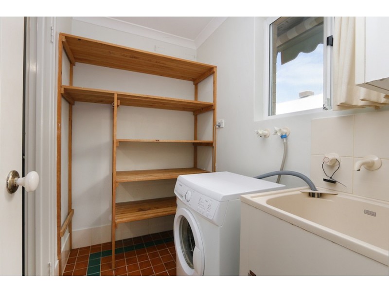 129 A Hampton Road, South Fremantle WA 6162