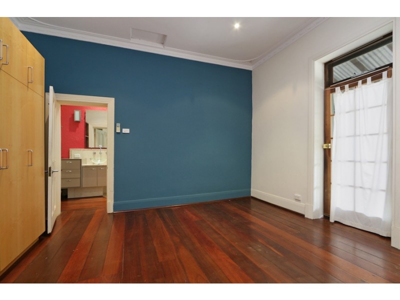 129 A Hampton Road, South Fremantle WA 6162