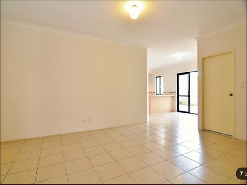 5/8 Brinkley St, Cannington WA 6107