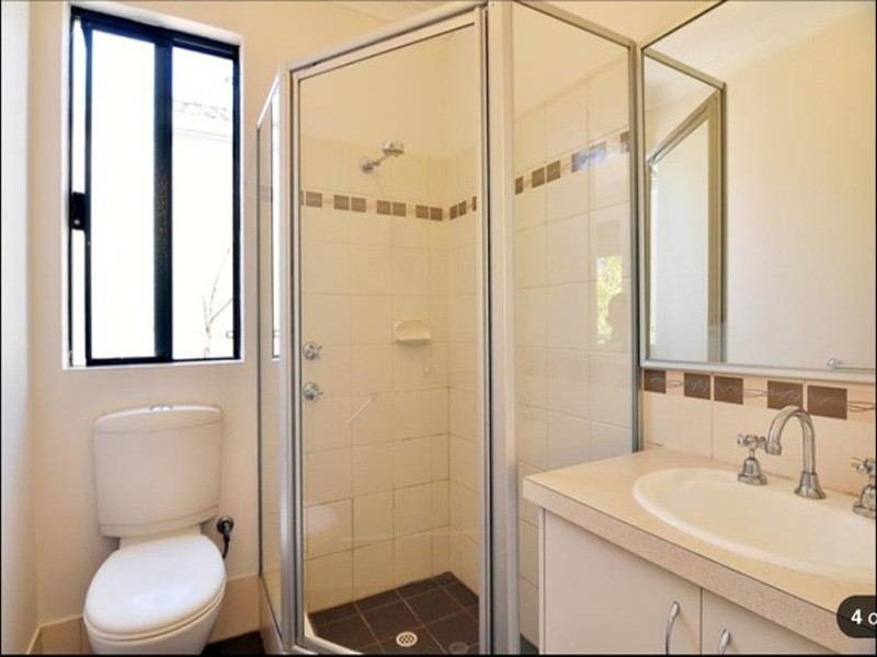 5/8 Brinkley St, Cannington WA 6107