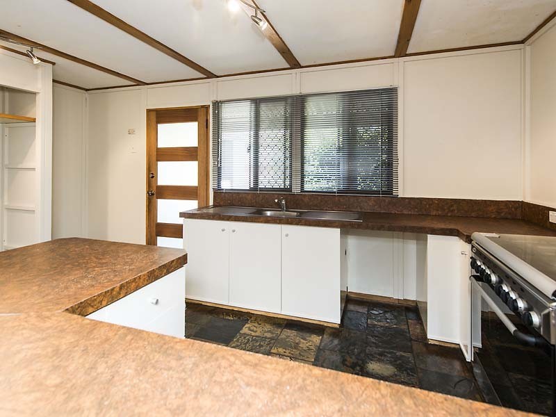 1 Chapman Street, Swan View WA 6056