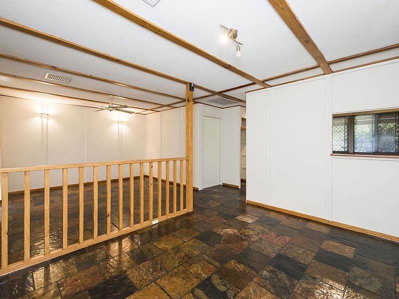 1 Chapman Street, Swan View WA 6056