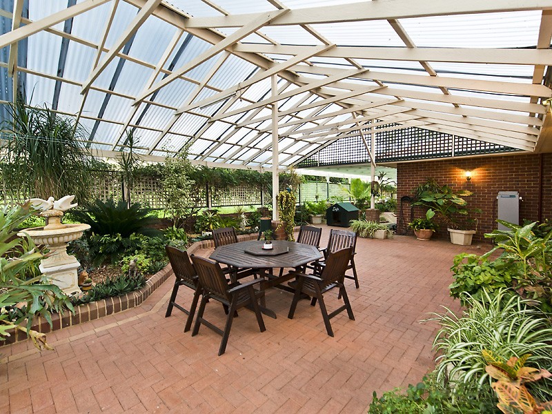 56 Carawatha Avenue, Mount Nasura WA 6112