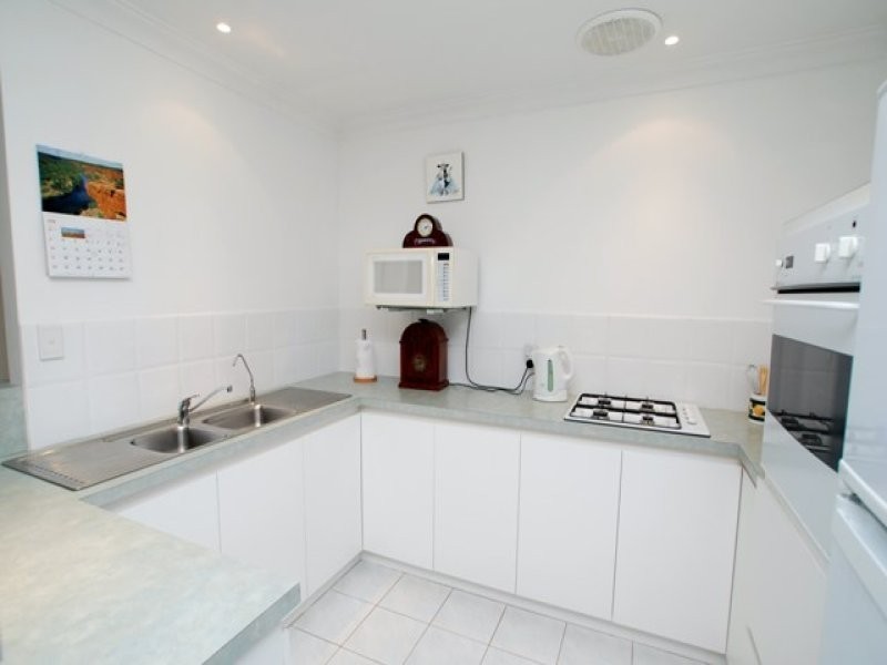 45 Mallard Way, Cannington WA 6107