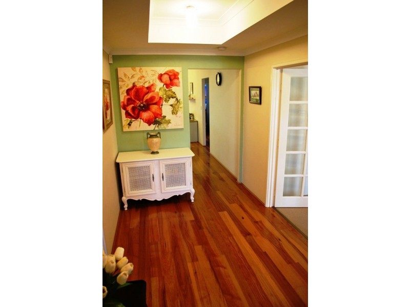 21 Landsdale Rd, Darch WA 6065