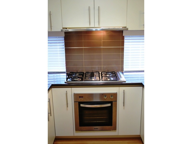 21 Landsdale Rd, Darch WA 6065