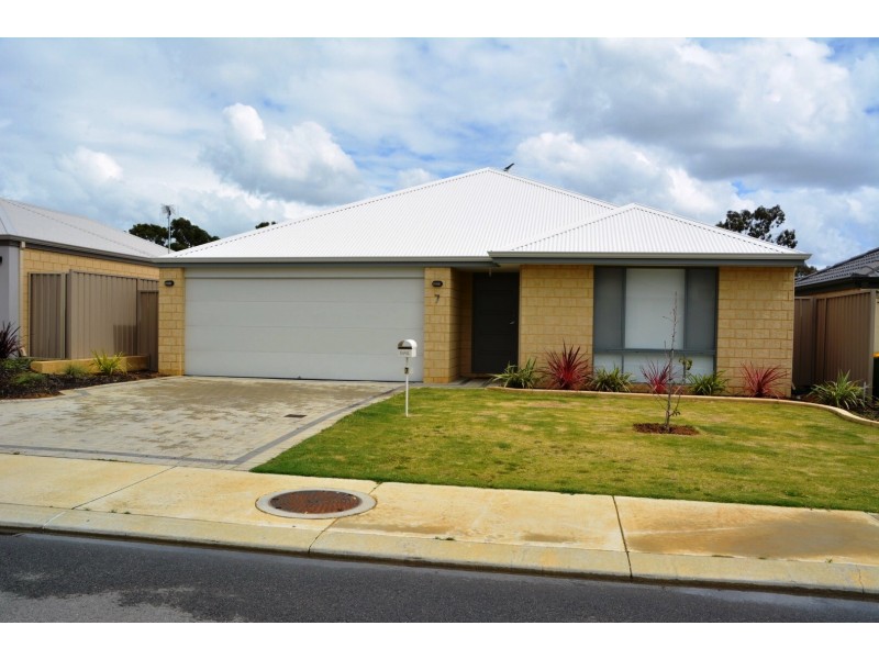 7 Kilkenny Loop, Brookdale WA 6112