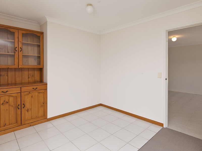 4 Dillon Rise, Yangebup WA 6164