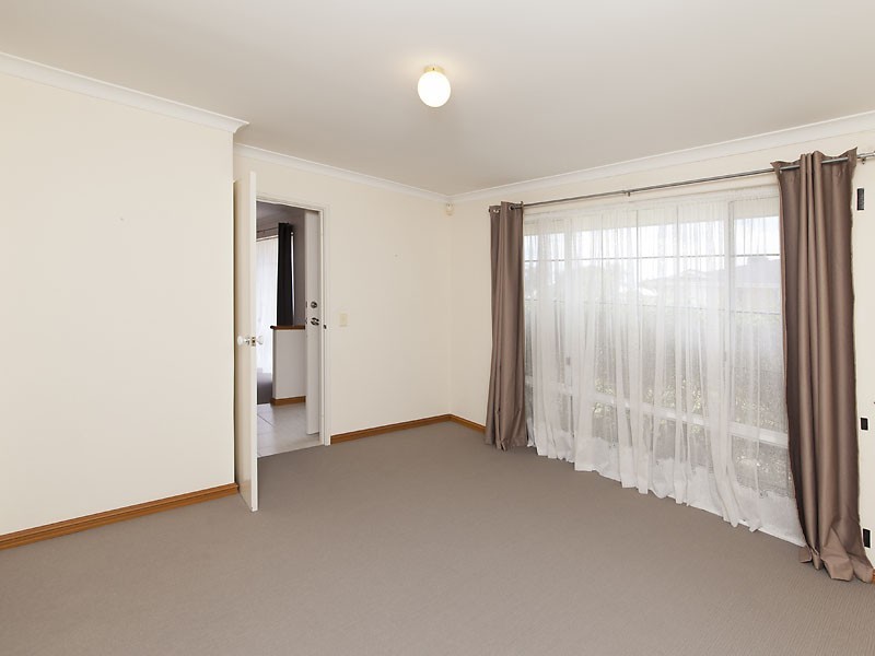 4 Dillon Rise, Yangebup WA 6164