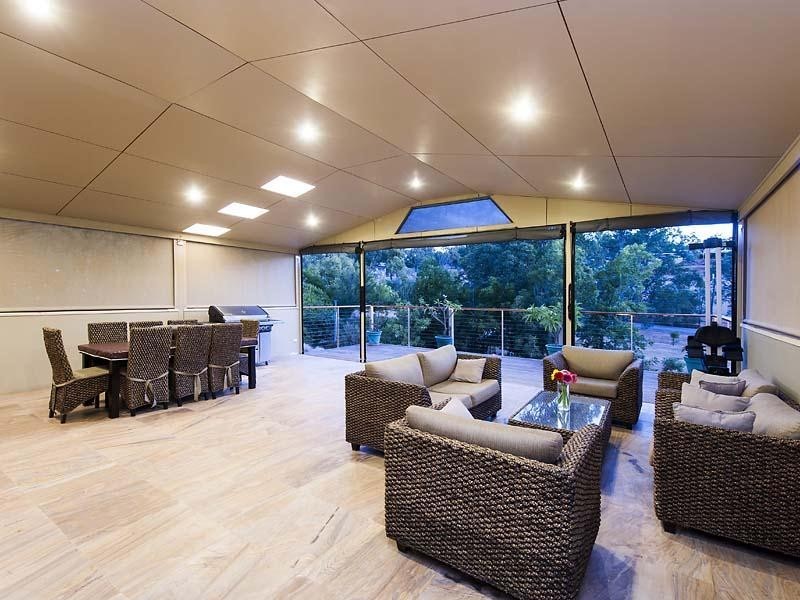 110 Canns Road, Bedfordale WA 6112