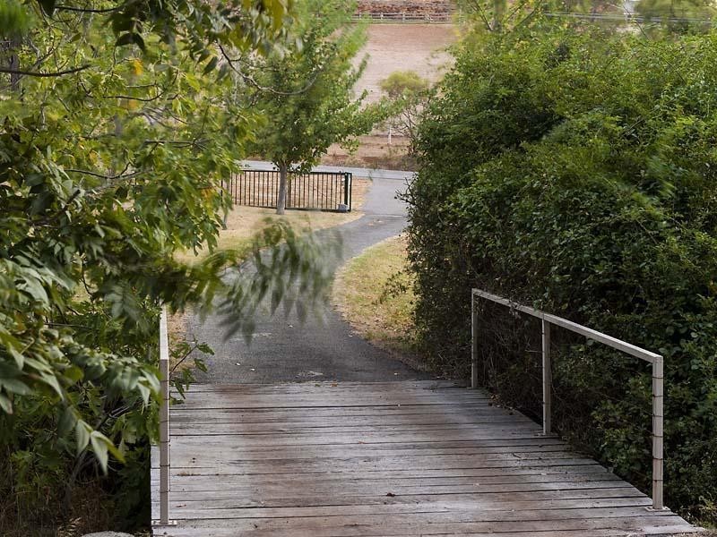 110 Canns Road, Bedfordale WA 6112