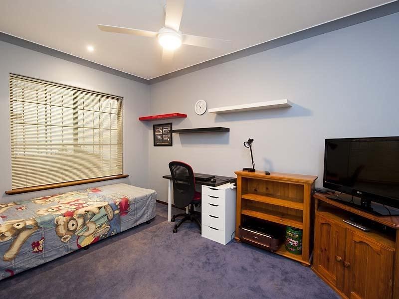 110 Canns Road, Bedfordale WA 6112