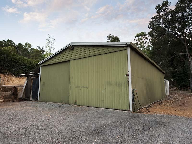110 Canns Road, Bedfordale WA 6112