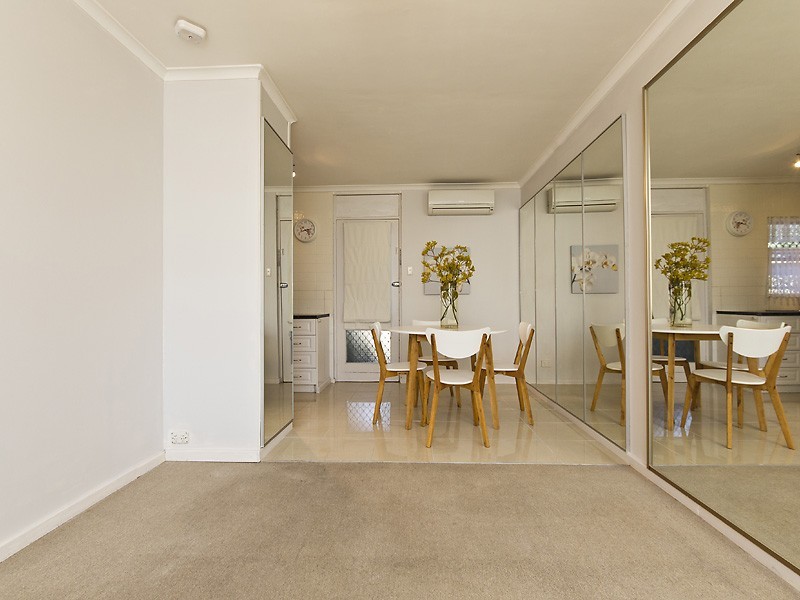 1/318 Canning Hwy, Bicton WA 6157