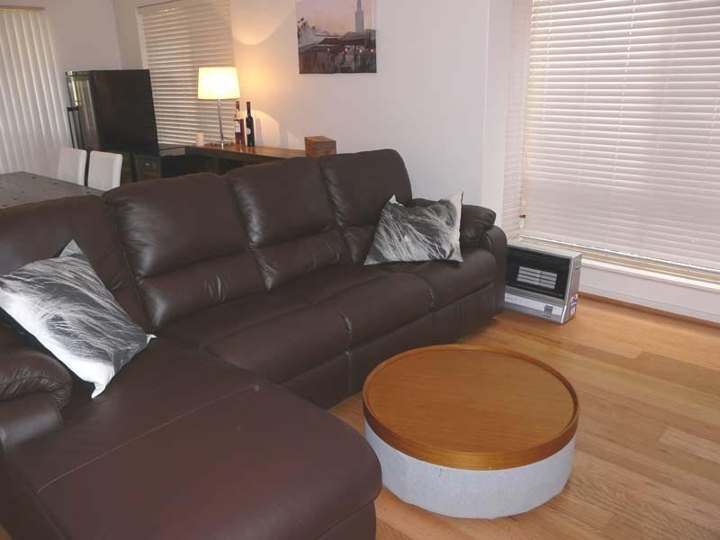 1/23 Pollard St, Glendalough WA 6016