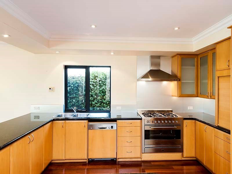 90 Reynolds Road, Mount Pleasant WA 6153