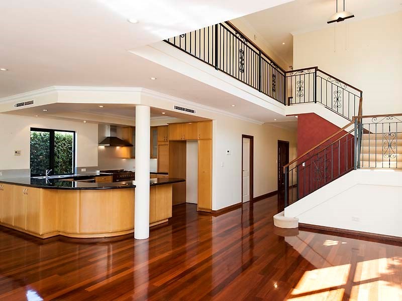 90 Reynolds Road, Mount Pleasant WA 6153