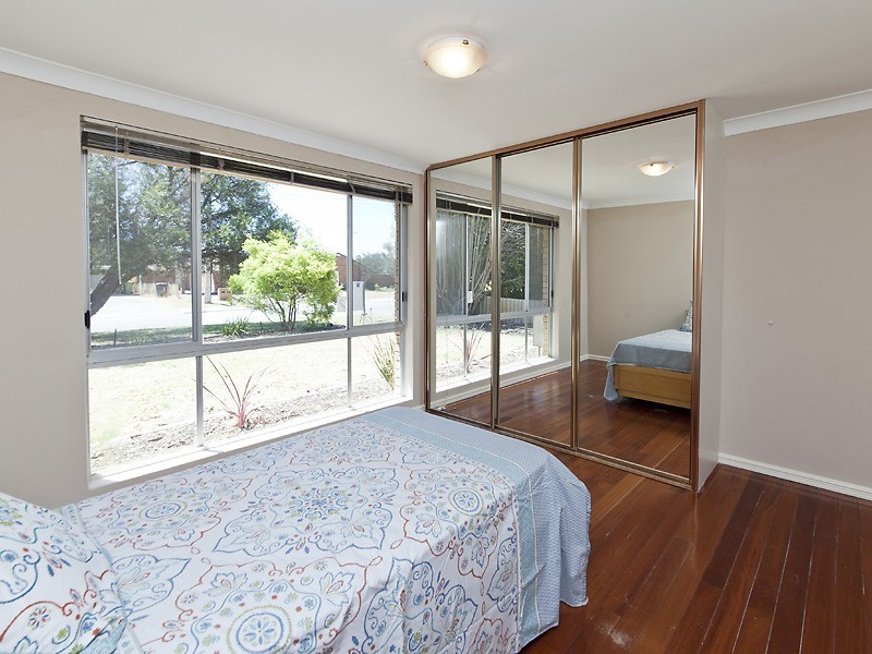 15 Ellison Drive, Langford WA 6147