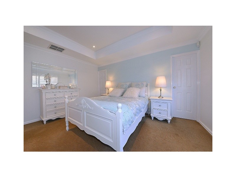 11 Halifax Boulevard, Mindarie WA 6030