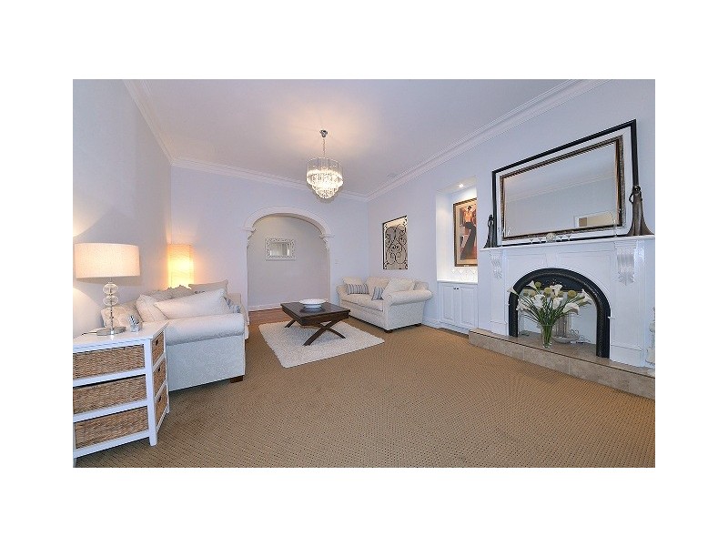 11 Halifax Boulevard, Mindarie WA 6030