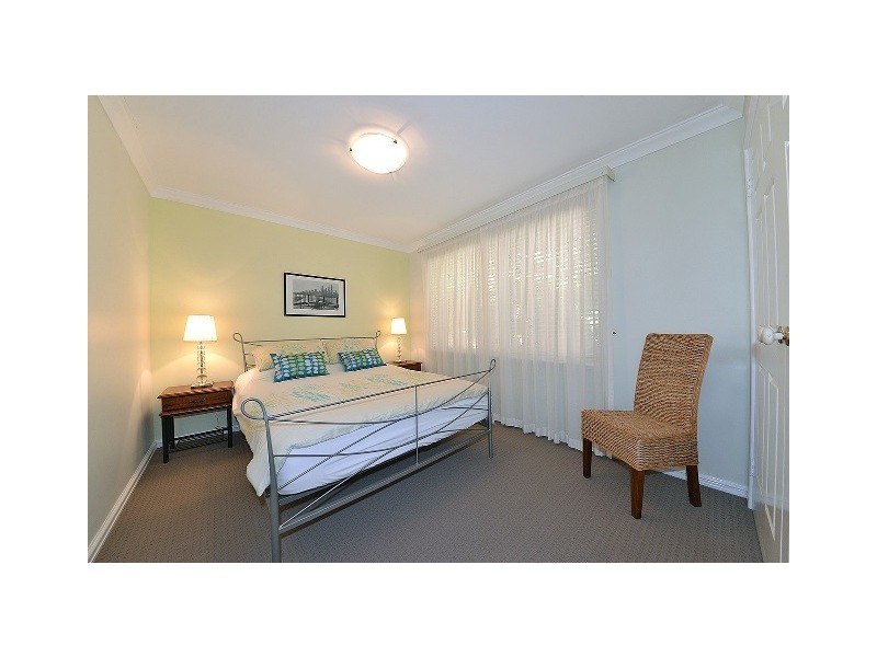 11 Halifax Boulevard, Mindarie WA 6030