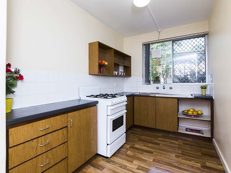 2/85 Herdsman Parade, Wembley WA 6014