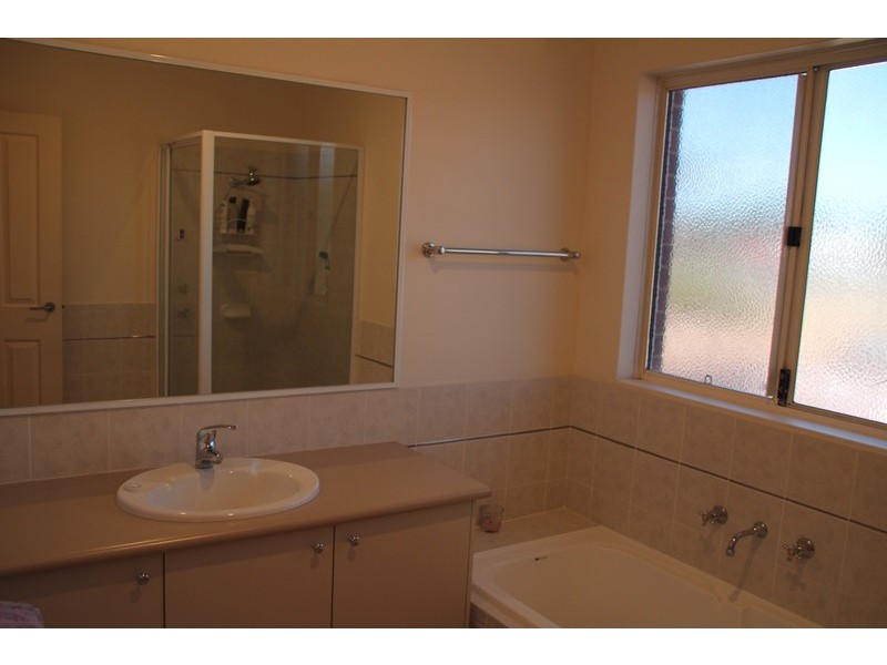 6B Daley Street, Yokine WA 6060