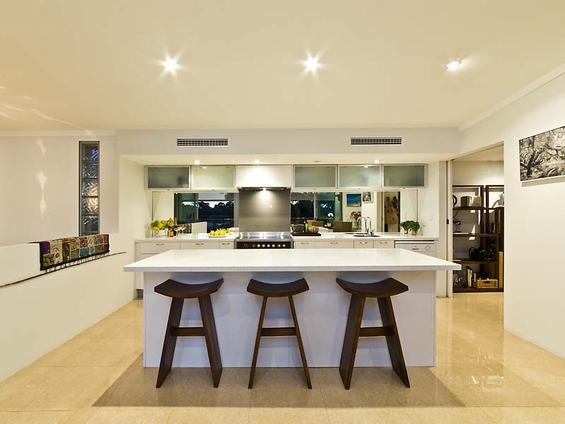 5A Crewe Street, Bicton WA 6157