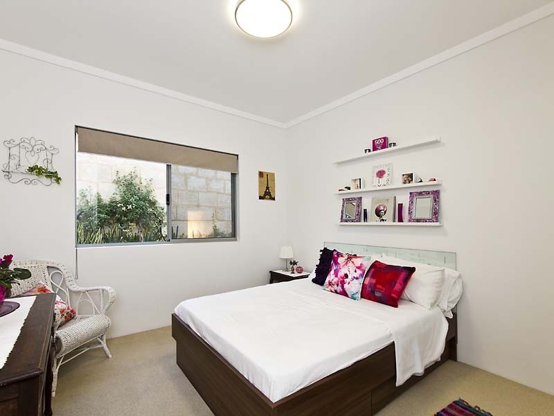 5A Crewe Street, Bicton WA 6157