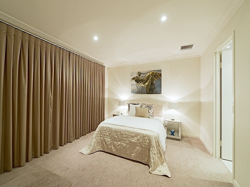 73 Ullapool Road, Mount Pleasant WA 6153